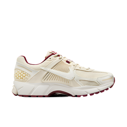 Nike Vomero 5 Valentine's Day ‘Team Red/Sail’