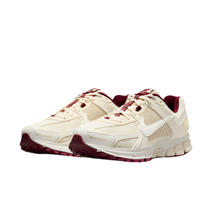 Nike Vomero 5 Valentine's Day ‘Team Red/Sail’